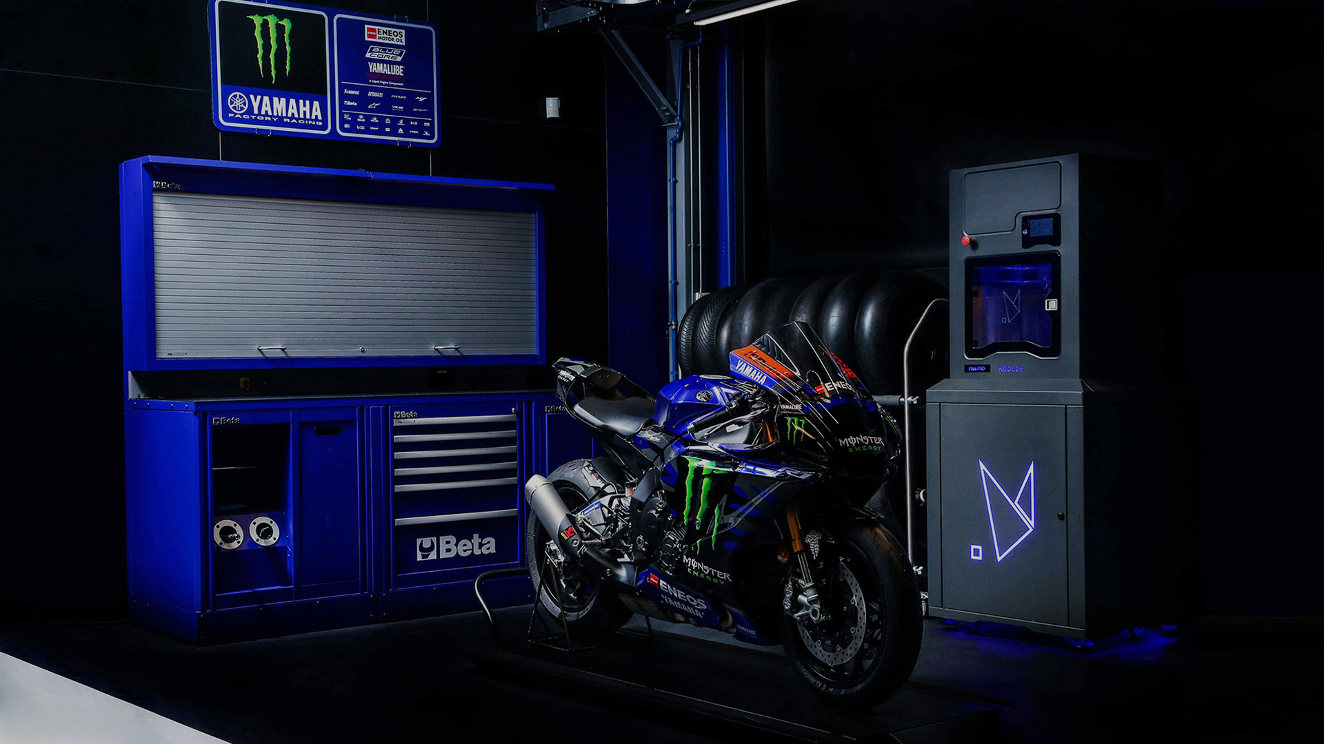 Roboze renews its partnership with the Monster Energy Yamaha MotoGP Team